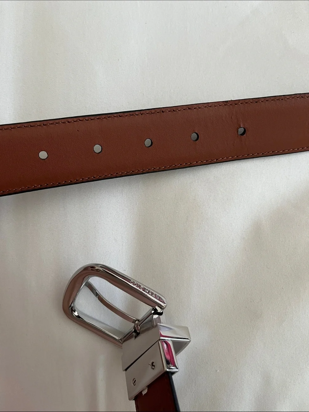 Cole Haan NWOT reversible leather belt black brown silver engraved buckle 38